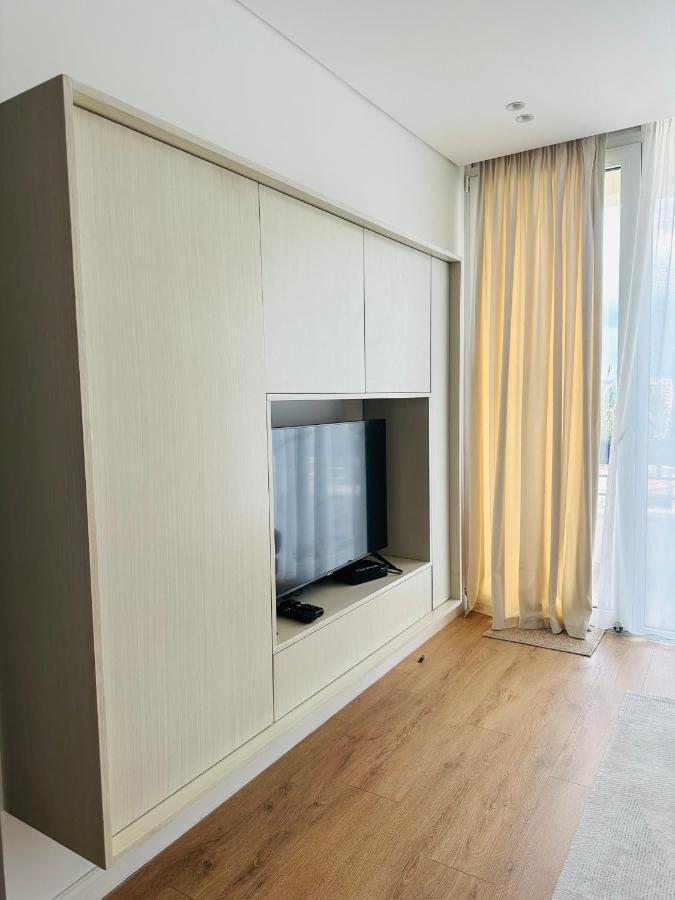 Madalin Seaside Apartment Влёра Экстерьер фото