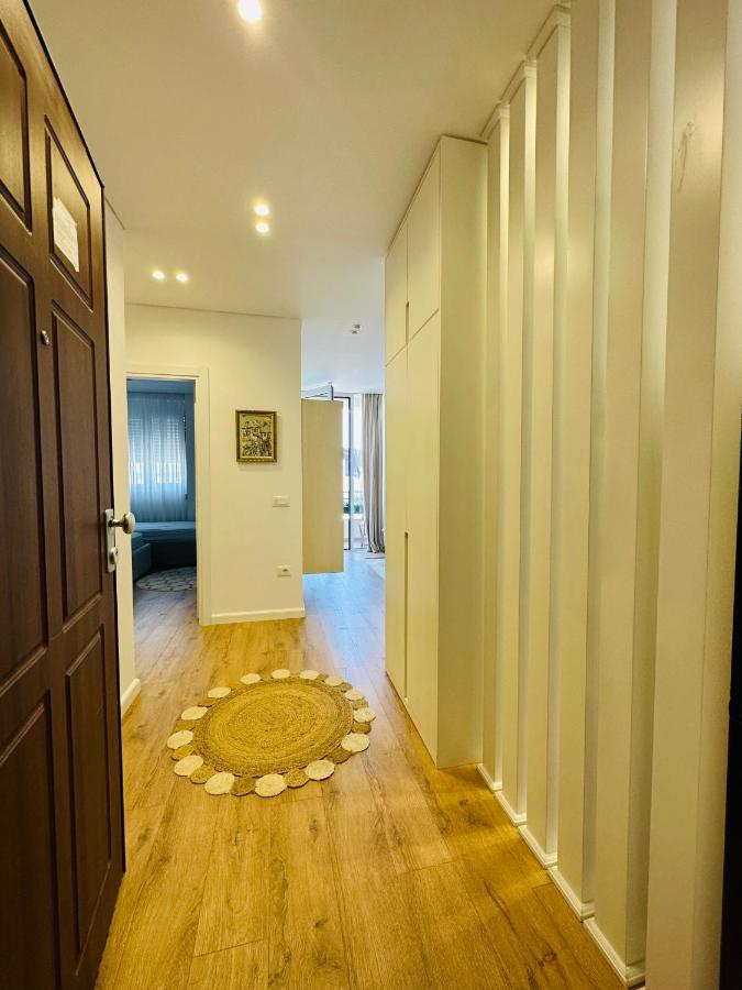 Madalin Seaside Apartment Влёра Экстерьер фото
