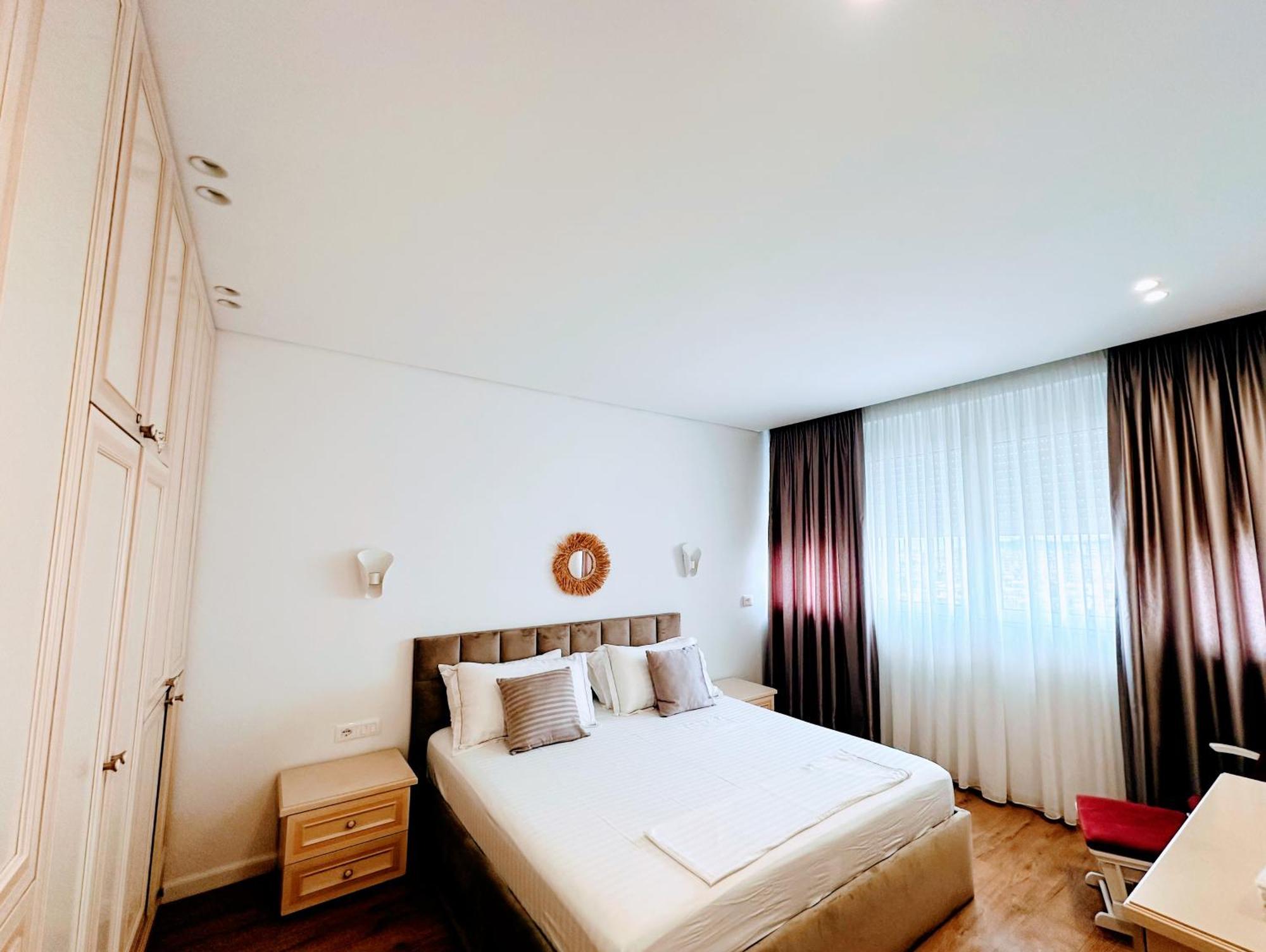 Madalin Seaside Apartment Влёра Экстерьер фото